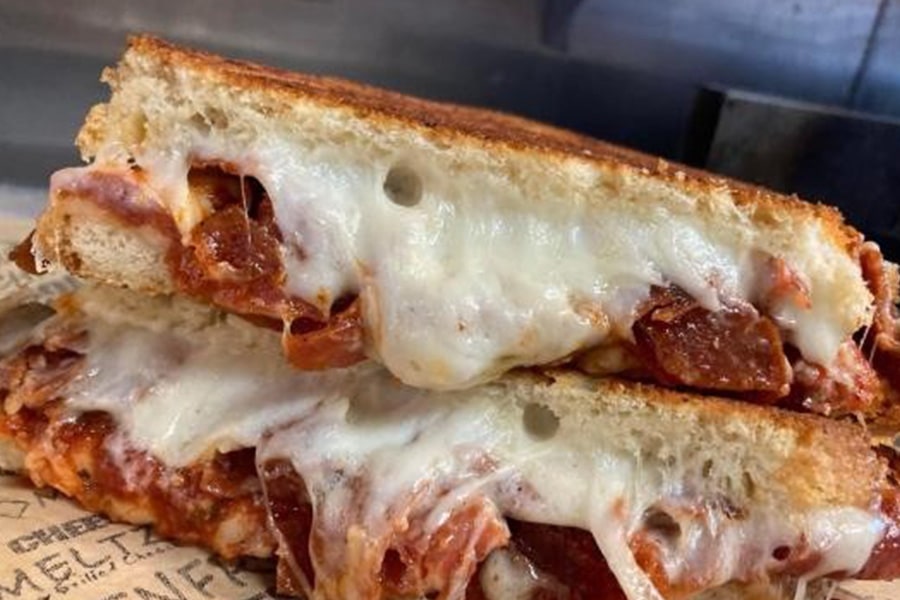 Meltz Bend Pepperoni Grilled Cheese Sandwich